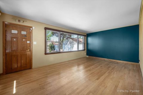 Tiny photo for 916 N Roberta Avenue, Melrose Park, IL 60164 (MLS # 12579364)