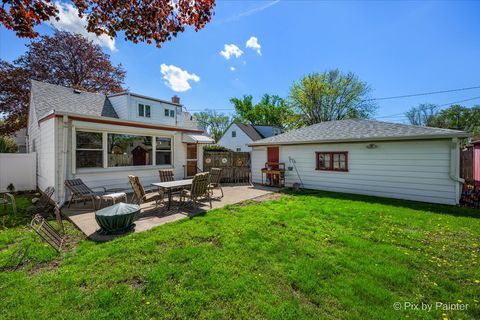 Tiny photo for 916 N Roberta Avenue, Melrose Park, IL 60164 (MLS # 12579364)