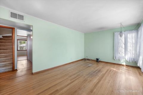 Tiny photo for 916 N Roberta Avenue, Melrose Park, IL 60164 (MLS # 12579364)