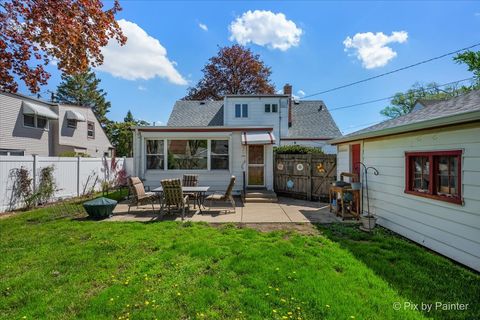 Tiny photo for 916 N Roberta Avenue, Melrose Park, IL 60164 (MLS # 12579364)
