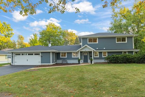 Tiny photo for 314 Brookside Circle, Wheaton, IL 60187 (MLS # 12499684)
