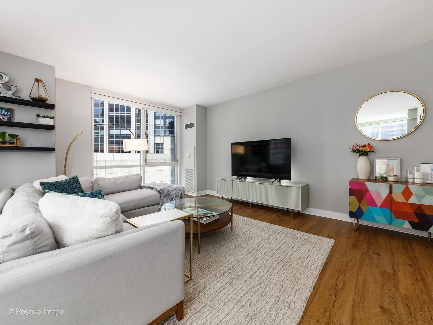 505 N McClurg Court 905