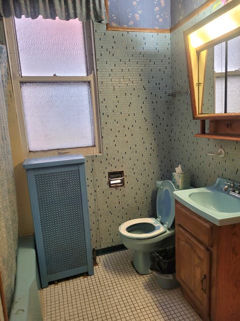 Tiny photo for 7639 S Cornell Avenue, Chicago, IL 60649 (MLS # 12586194)