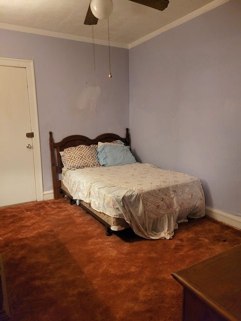 Tiny photo for 7639 S Cornell Avenue, Chicago, IL 60649 (MLS # 12586194)