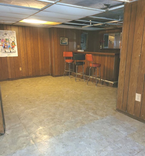 Tiny photo for 7639 S Cornell Avenue, Chicago, IL 60649 (MLS # 12586194)