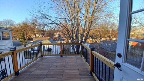 Tiny photo for 822 6th Avenue S, Clinton, IA 52732 (MLS # QC4260221)