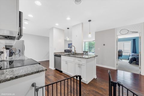 Tiny photo for 190 S WOOD DALE Road #200, Wood Dale, IL 60191 (MLS # 12522428)