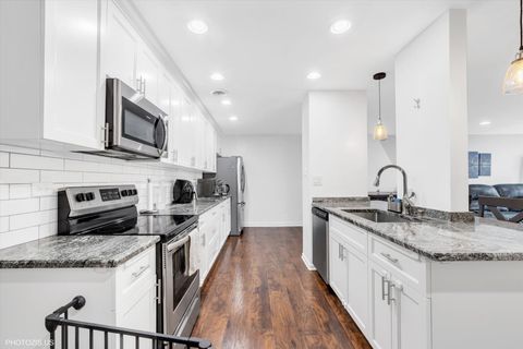 Tiny photo for 190 S WOOD DALE Road #200, Wood Dale, IL 60191 (MLS # 12522428)