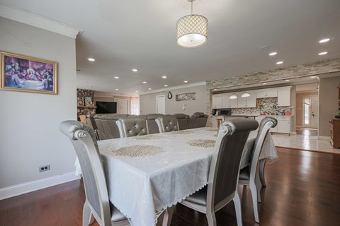 Tiny photo for 158 W Bradley Street, Des Plaines, IL 60016 (MLS # 12740716)
