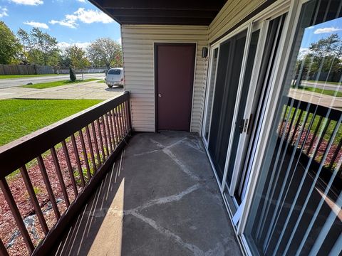 Tiny photo for 19408 Lake Shore Drive #1S, Lynwood, IL 60411 (MLS # 12505468)