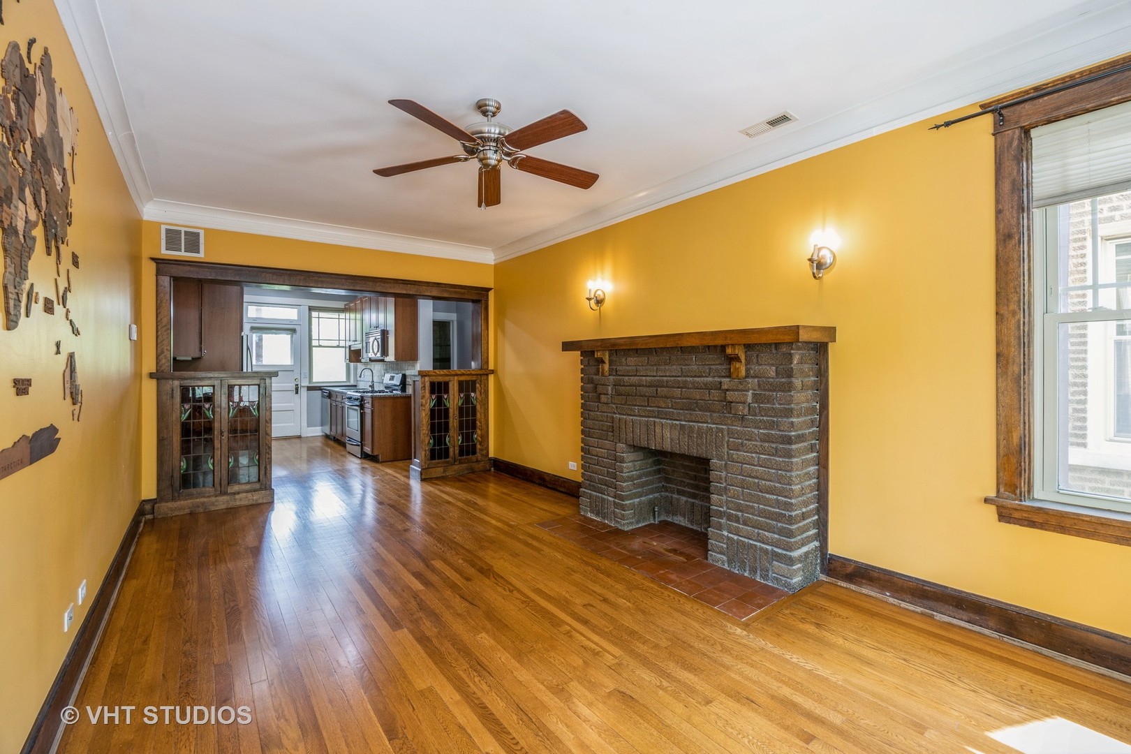 256 Pleasant Street 2