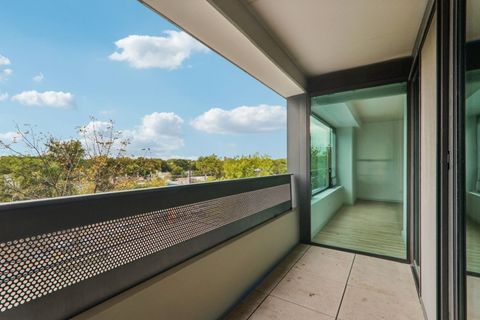 Tiny photo for 900 Chicago Avenue #416, Evanston, IL 60202 (MLS # 12476434)