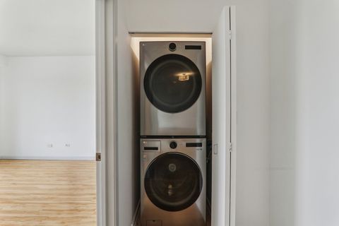 Tiny photo for 900 Chicago Avenue #416, Evanston, IL 60202 (MLS # 12476434)