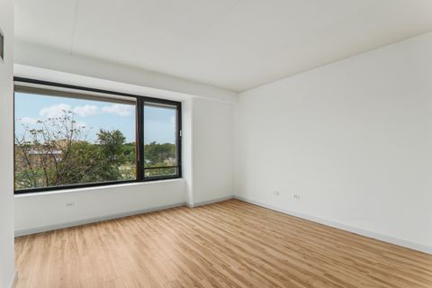 Tiny photo for 900 Chicago Avenue #416, Evanston, IL 60202 (MLS # 12476434)