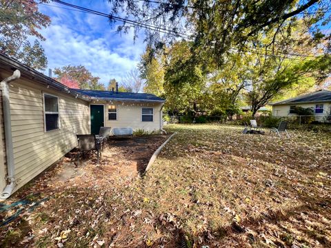 Tiny photo for 1410 S Mattis Avenue, Champaign, IL 61821 (MLS # 12507217)