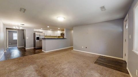 Tiny photo for 1410 S Mattis Avenue, Champaign, IL 61821 (MLS # 12507217)