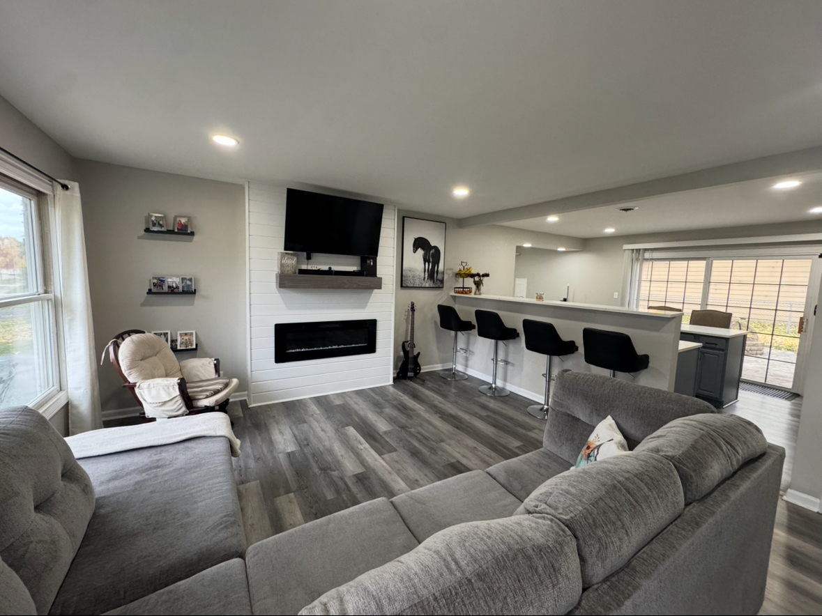 8112 S Applewood Court