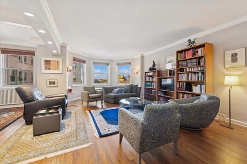 Tiny photo for 5555 N SHERIDAN Road #609, Chicago, IL 60640 (MLS # 12507832)