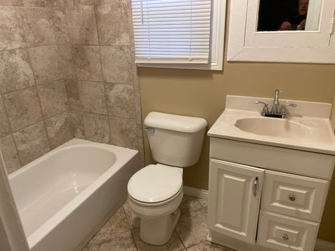 Tiny photo for 505 S 3rd Street, West Dundee, IL 60118 (MLS # 12501897)