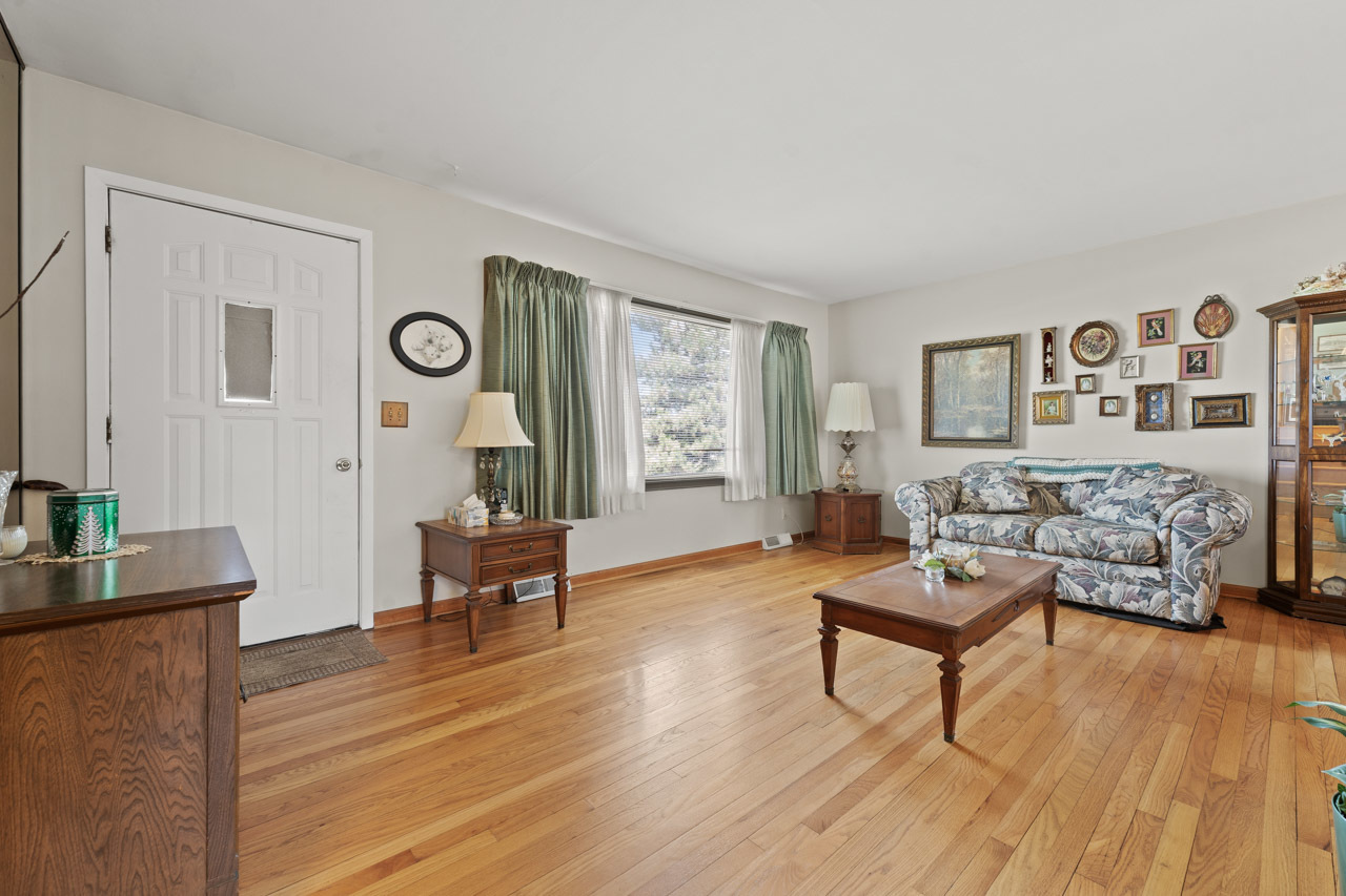815 Silver Lake Road