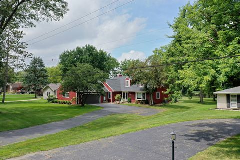 Photo of 1698 Bittersweet Drive, St. Anne, IL 60964 (MLS # 12542969)