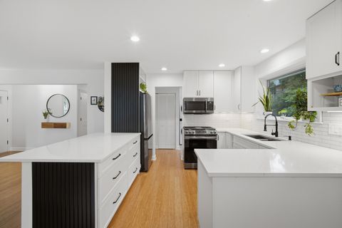 Tiny photo for 1099 Princeton Avenue, Highland Park, IL 60035 (MLS # 12677627)