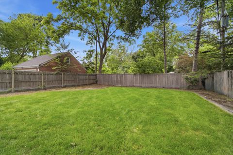 Tiny photo for 1099 Princeton Avenue, Highland Park, IL 60035 (MLS # 12677627)