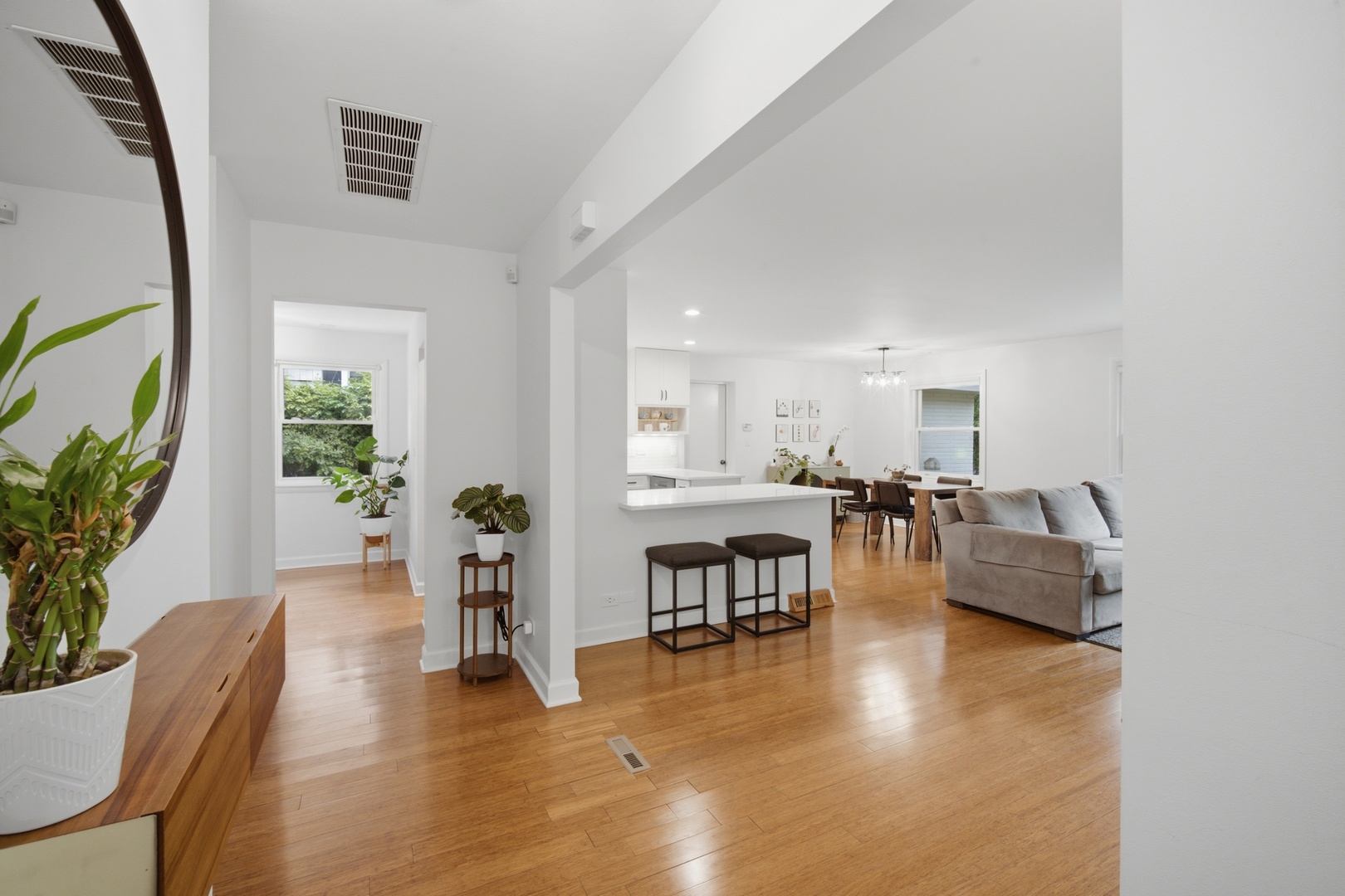 1099 Princeton Avenue