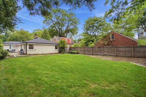 Tiny photo for 1099 Princeton Avenue, Highland Park, IL 60035 (MLS # 12677627)