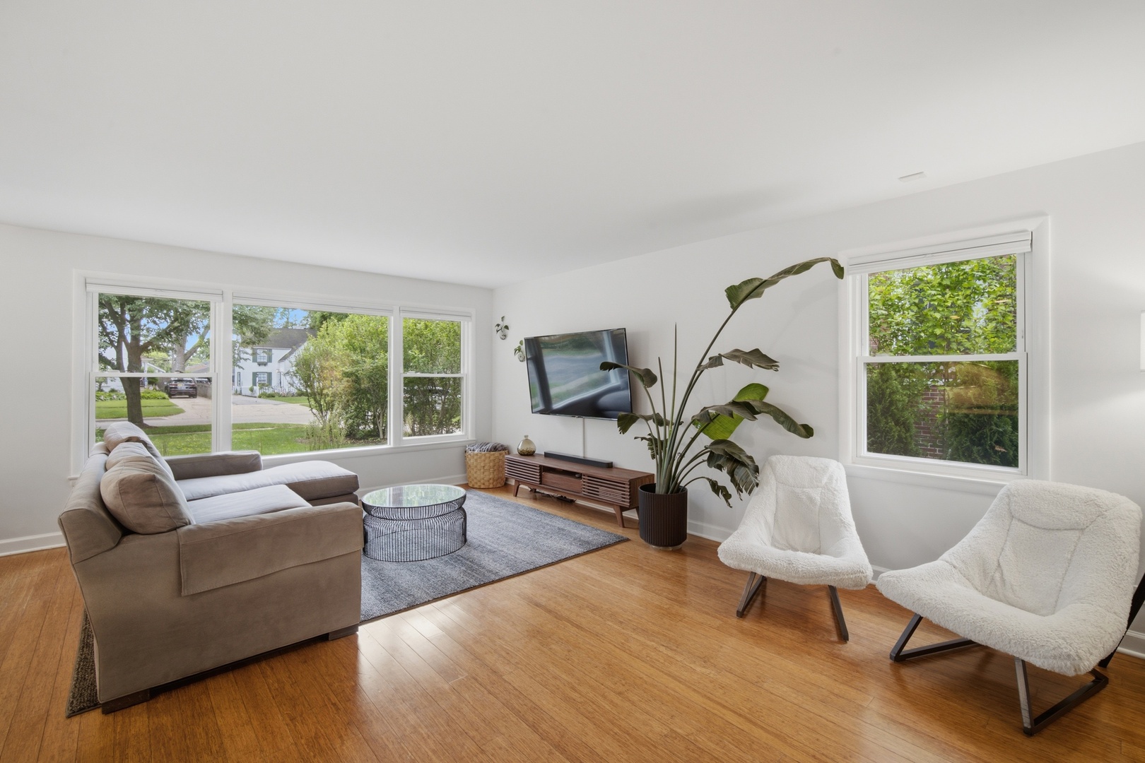 1099 Princeton Avenue