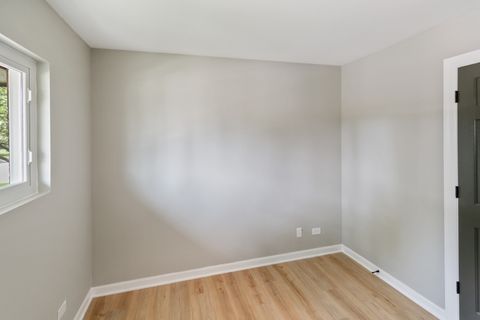 Tiny photo for 118 Windsor Lane, Glendale Heights, IL 60139 (MLS # 12615562)