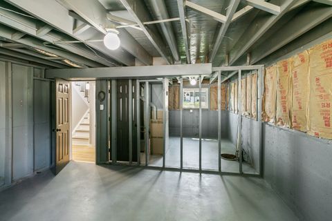 Tiny photo for 118 Windsor Lane, Glendale Heights, IL 60139 (MLS # 12615562)