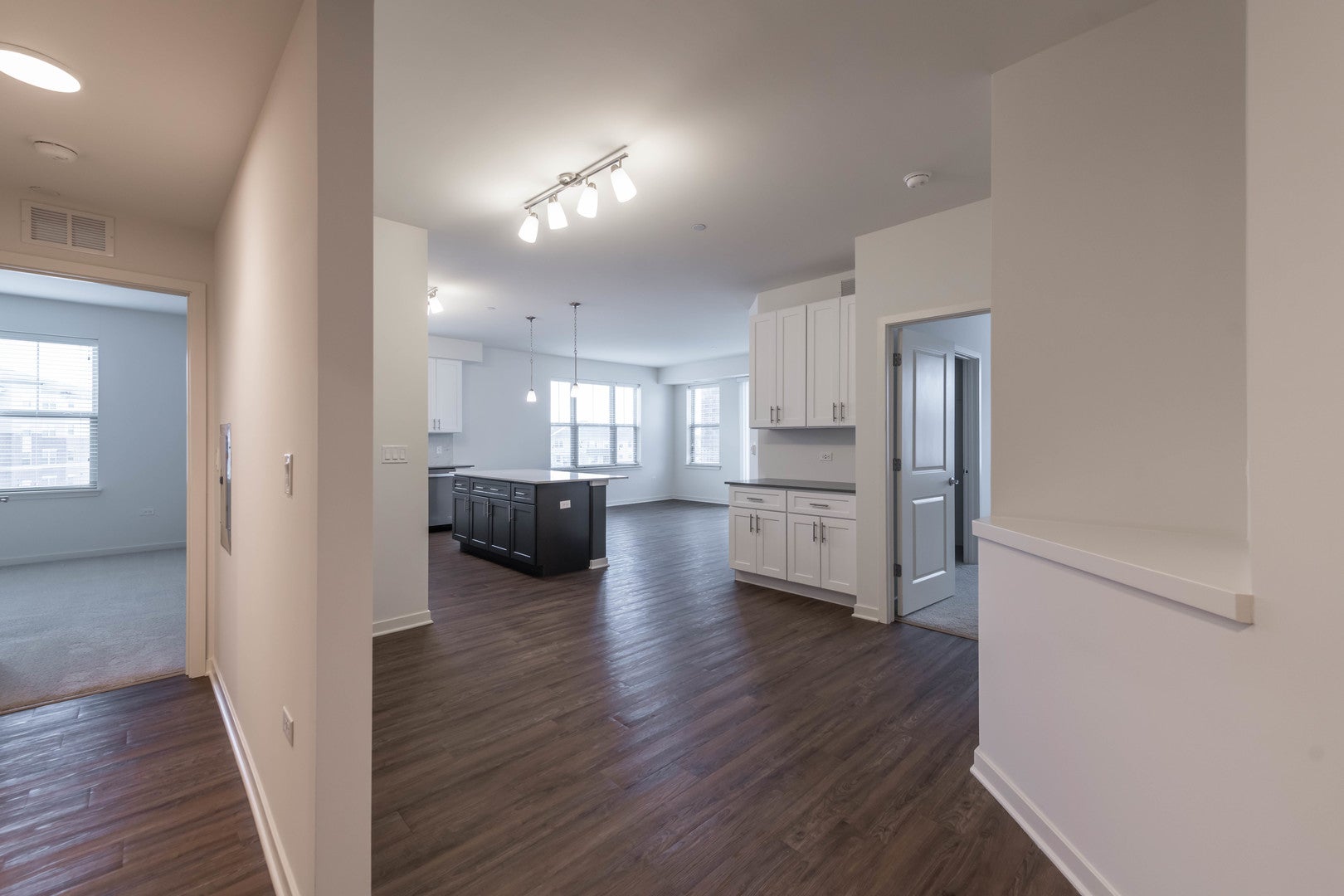 21599 W Field Court 5-216