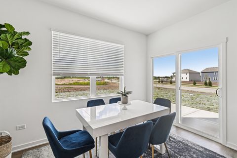 Tiny photo for 2441 Semillon Street, Oswego, IL 60543 (MLS # 12564409)