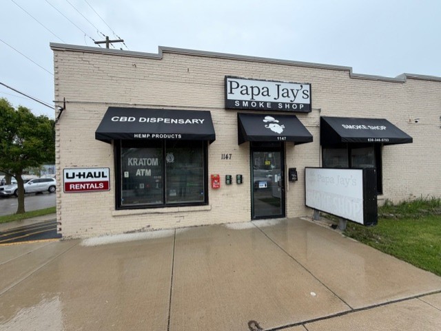 Photo 1 of 8 — 1147 E New York Street A, Aurora, IL 60505