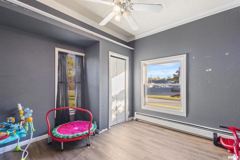 Tiny photo for 203 E Saint Louis Street, West Frankfort, IL 62896 (MLS # EB460371)