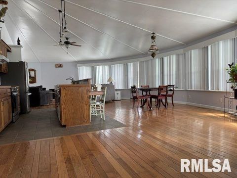 Tiny photo for 14290 E WINDSONG Road, Mt Vernon, IL 62864 (MLS # EB458868)