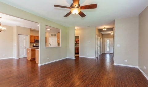 Tiny photo for 9411 Fountain Point Circle, Darien, IL 60561 (MLS # 12769192)