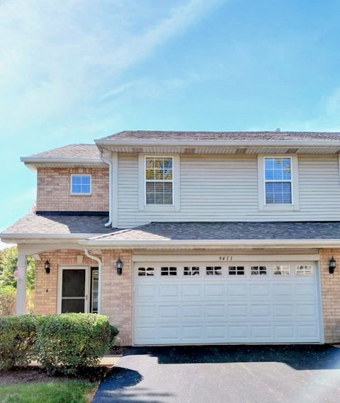 Photo of 9411 Fountain Point Circle, Darien, IL 60561 (MLS # 12769192)