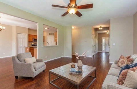 Tiny photo for 9411 Fountain Point Circle, Darien, IL 60561 (MLS # 12769192)