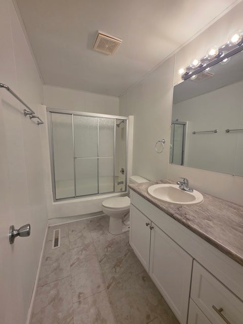 Tiny photo for 910 W 11th Street, Sterling, IL 61081 (MLS # 12726895)