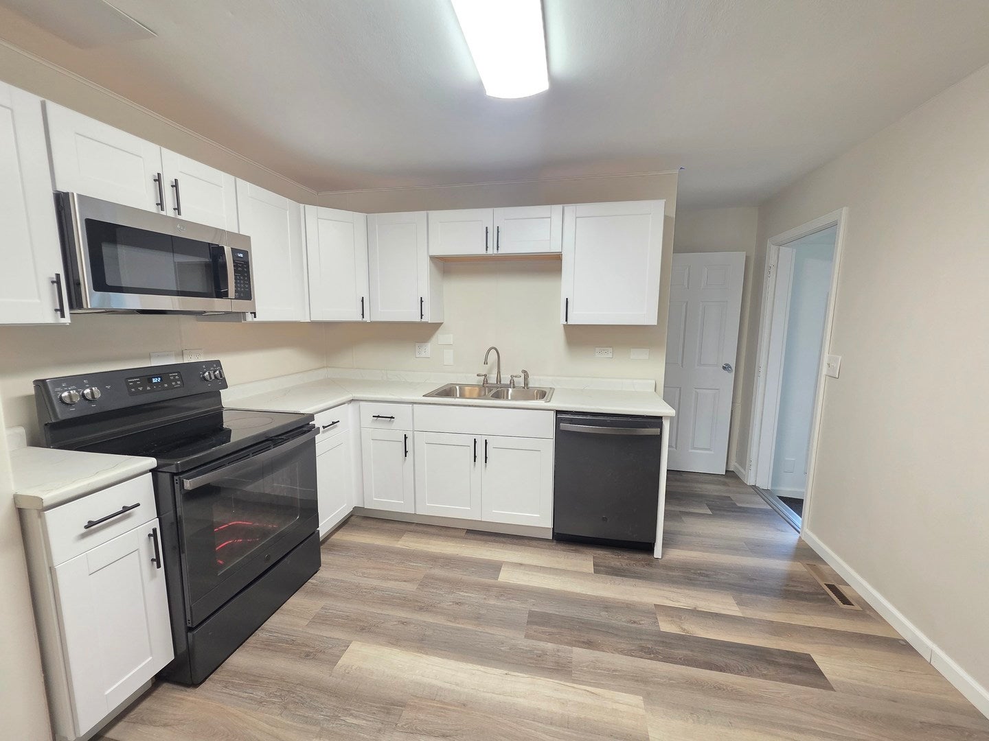910 W 11th Street