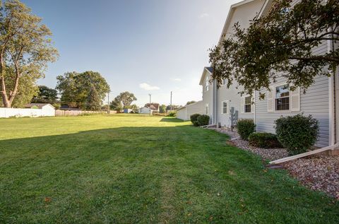 Tiny photo for 1114 Ingalls Avenue #1-A, Joliet, IL 60435 (MLS # 12471123)