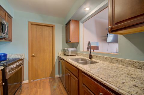 Tiny photo for 1114 Ingalls Avenue #1-A, Joliet, IL 60435 (MLS # 12471123)