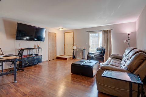 Tiny photo for 1114 Ingalls Avenue #1-A, Joliet, IL 60435 (MLS # 12471123)