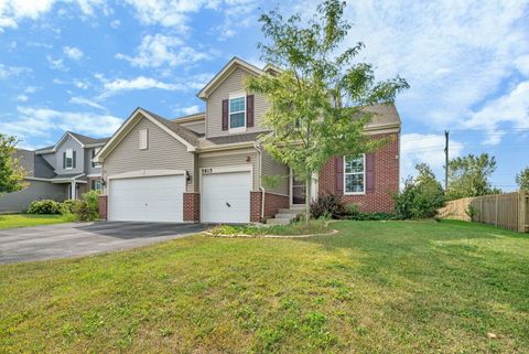 Tiny photo for 5815 Fairview Lane, Hoffman Estates, IL 60192 (MLS # 12465954)