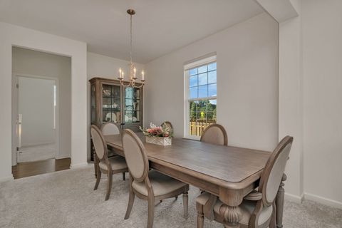 Tiny photo for 5815 Fairview Lane, Hoffman Estates, IL 60192 (MLS # 12465954)