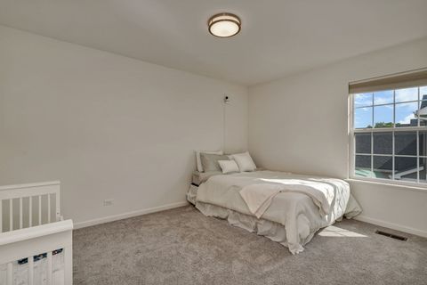 Tiny photo for 5815 Fairview Lane, Hoffman Estates, IL 60192 (MLS # 12465954)