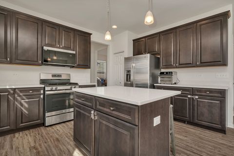 Tiny photo for 5815 Fairview Lane, Hoffman Estates, IL 60192 (MLS # 12465954)