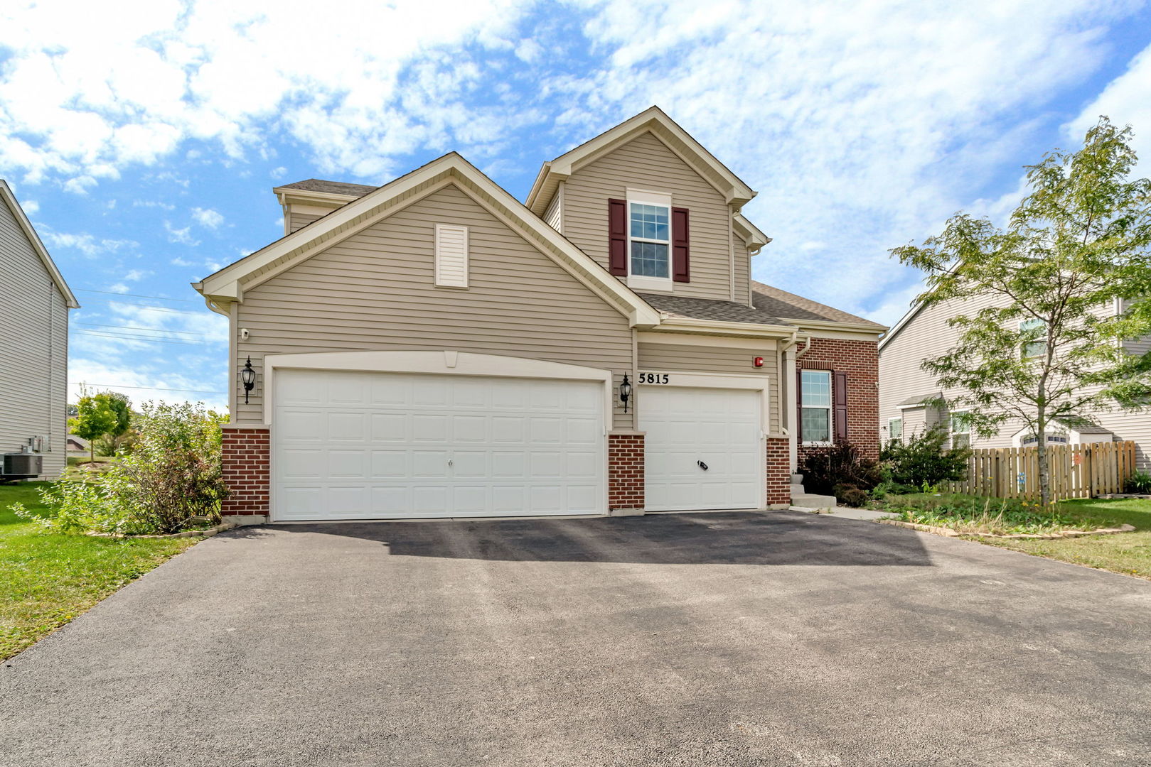 5815 Fairview Lane